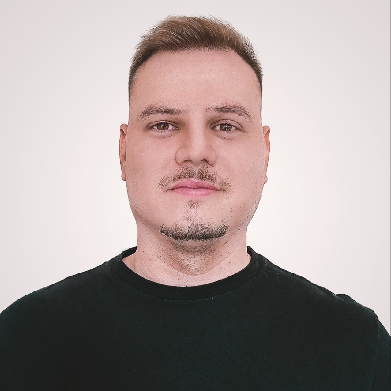 Portrait of Sergio Santos